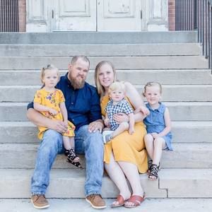 Meet your Posher, Eva